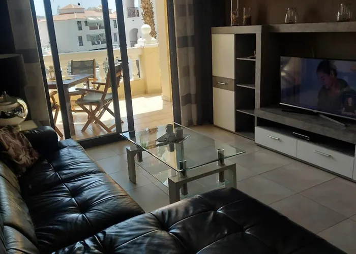 1 Bedroom Cristianos Apartment